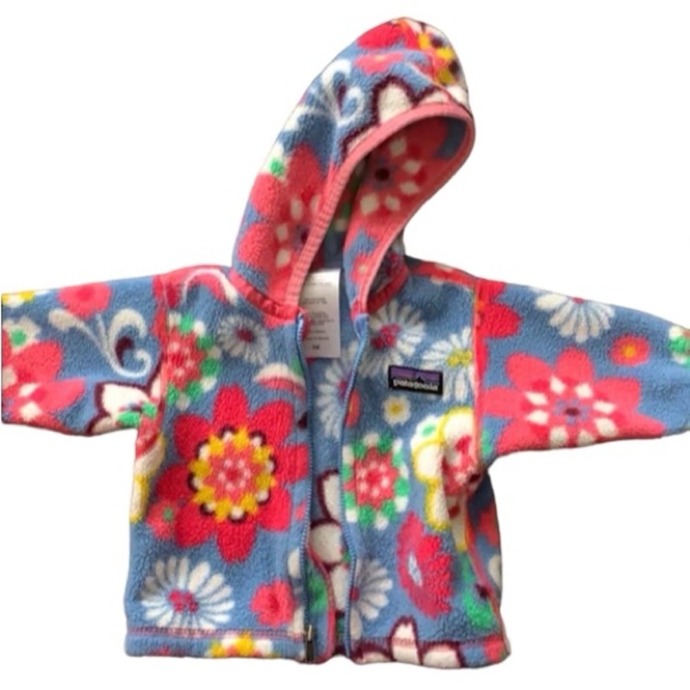 Patagonia floral size 0 fleece retired coat